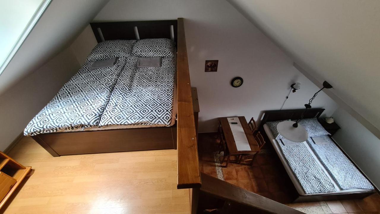Gyulai Fuerdoe Apartman Εξωτερικό φωτογραφία