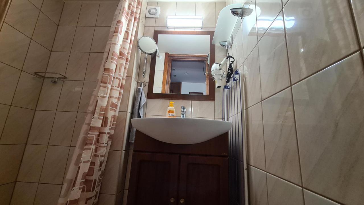 Gyulai Fuerdoe Apartman Εξωτερικό φωτογραφία